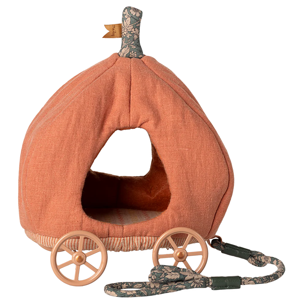 Pumpkin-shaped mouse bed with wheels and a handle on a white background