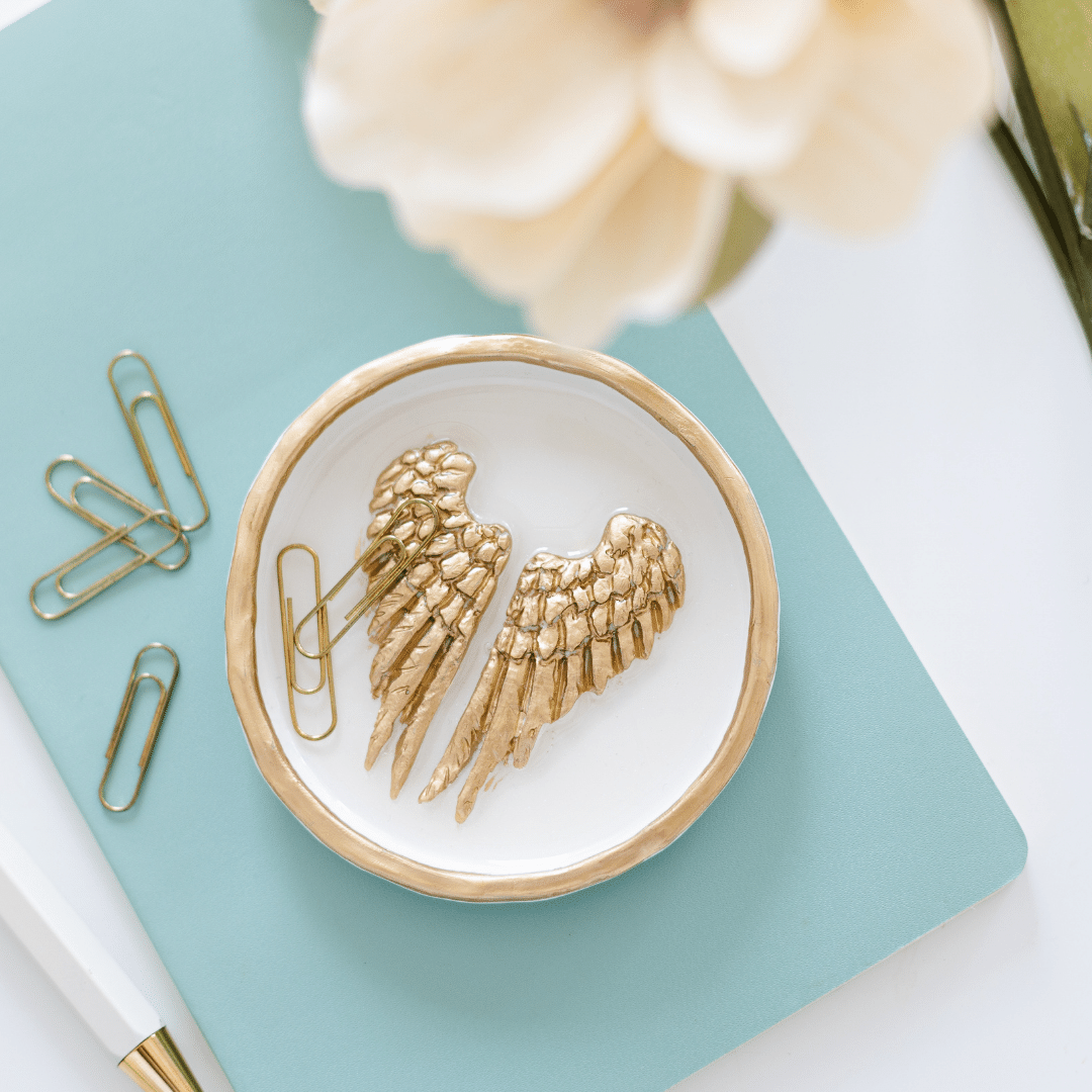 YFL Art & Home Decor - Ailes d'ange - Plat à bagues