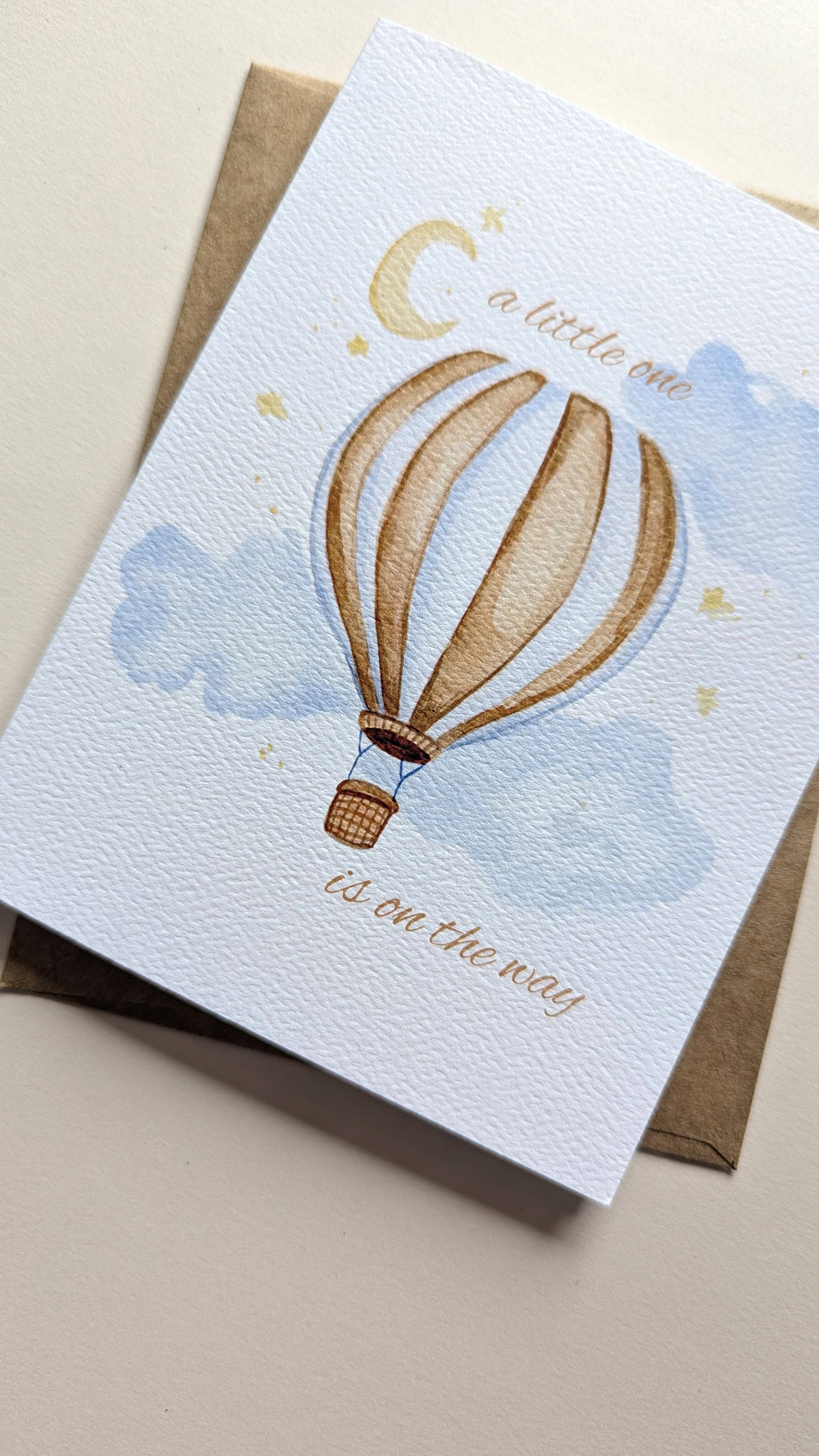 Carte de vœux pour bébé avec ballon