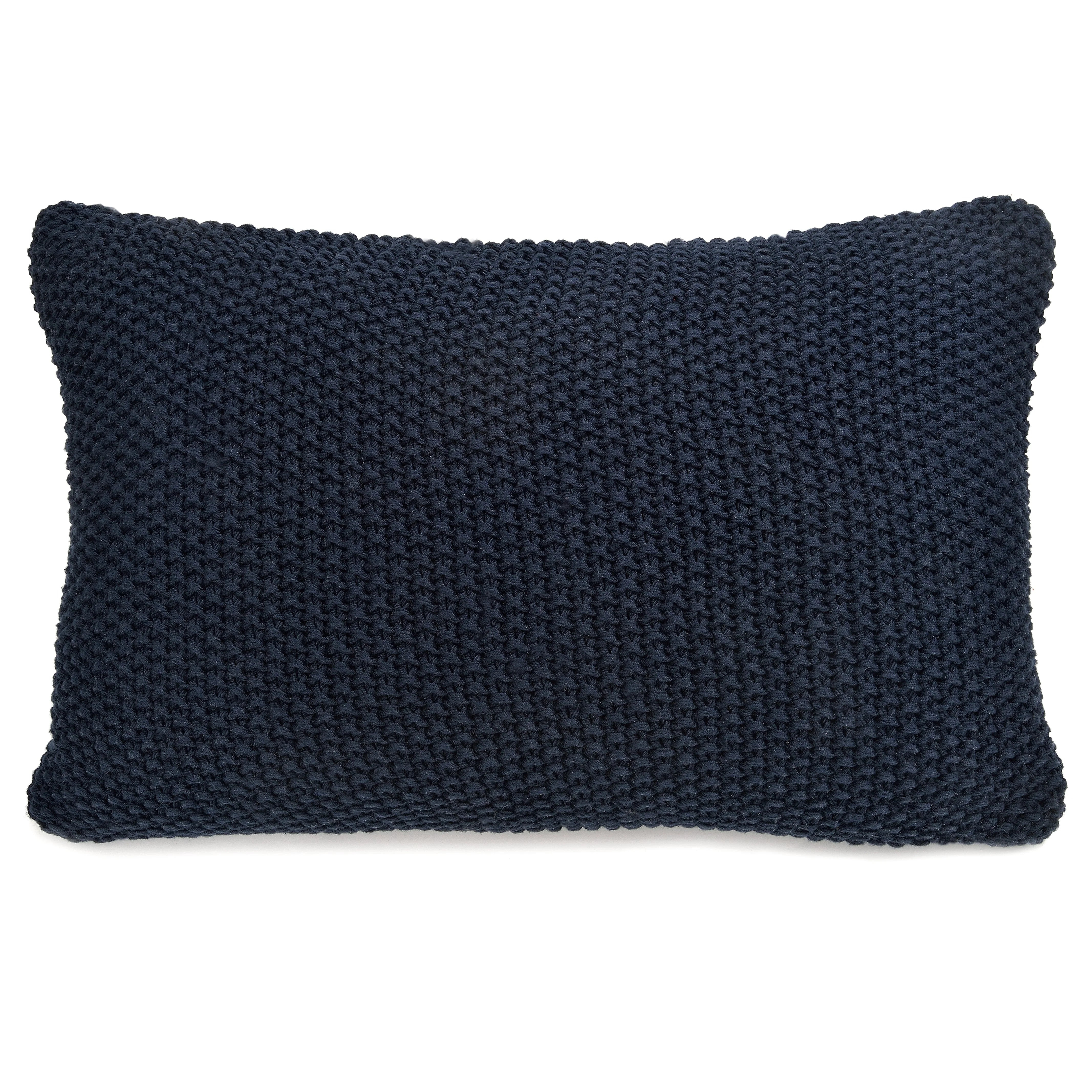 Jamie Pillow - Navy