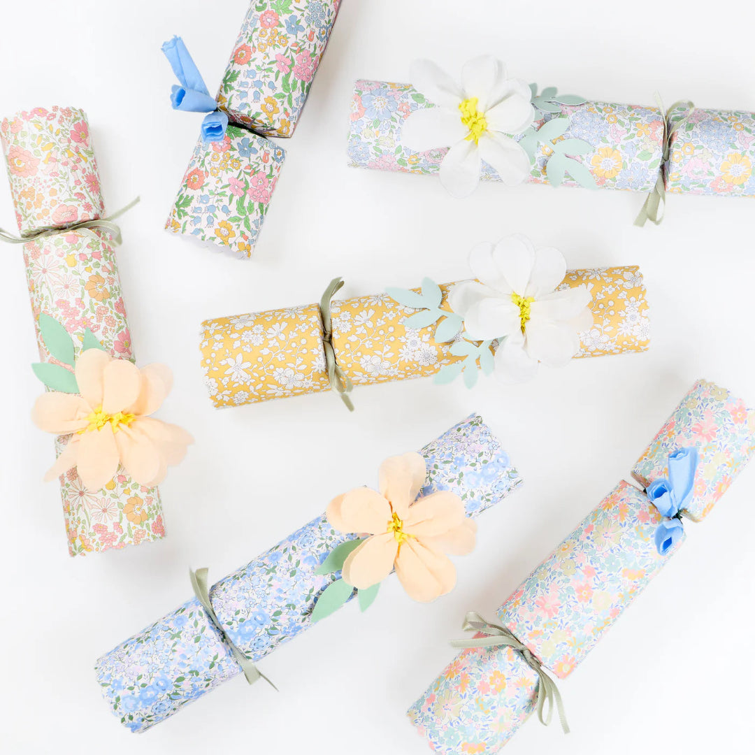 Liberty Flower Crackers