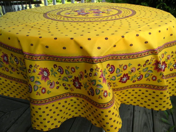 Le Cluny - Tablecloth Lisa Yellow - Belle De Provence