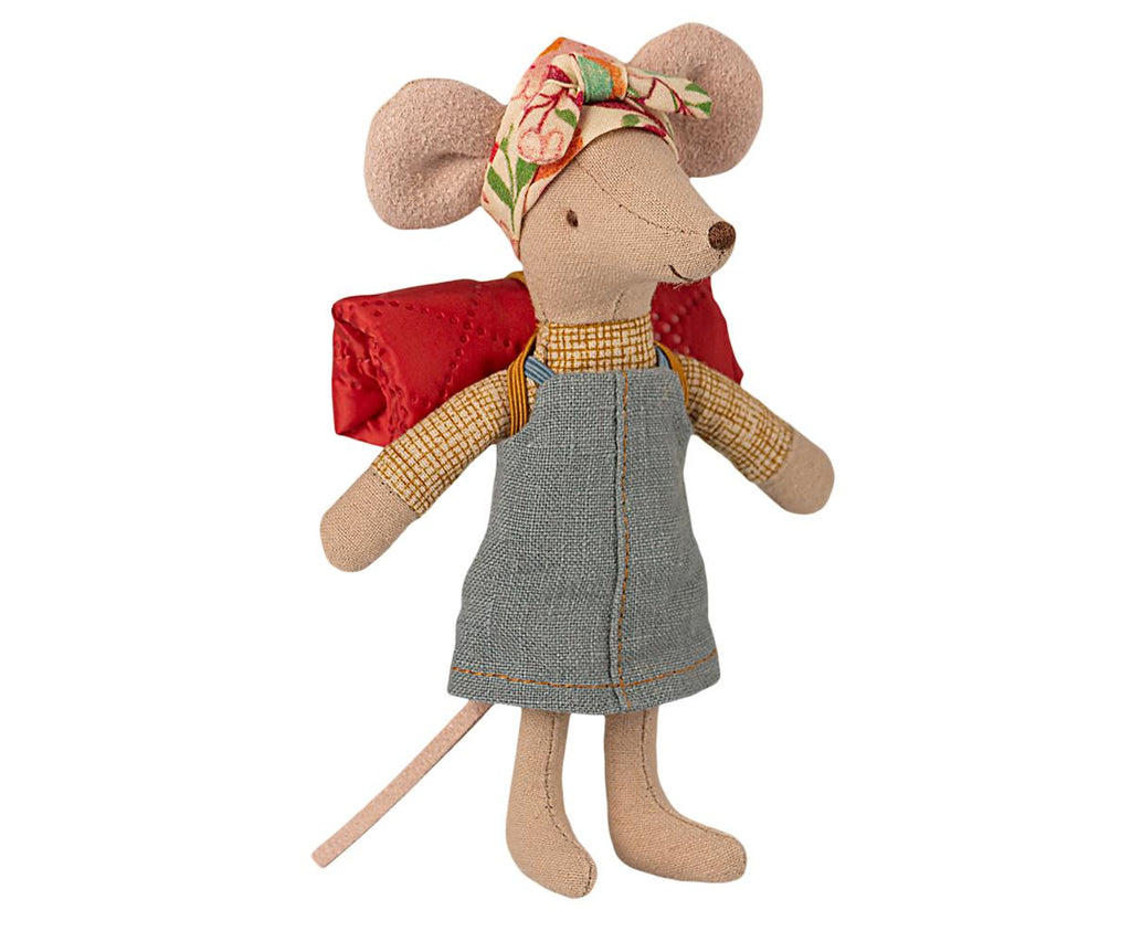 Hiker Big Sister Mouse - Belle De Provence